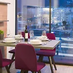 Private Living Perron