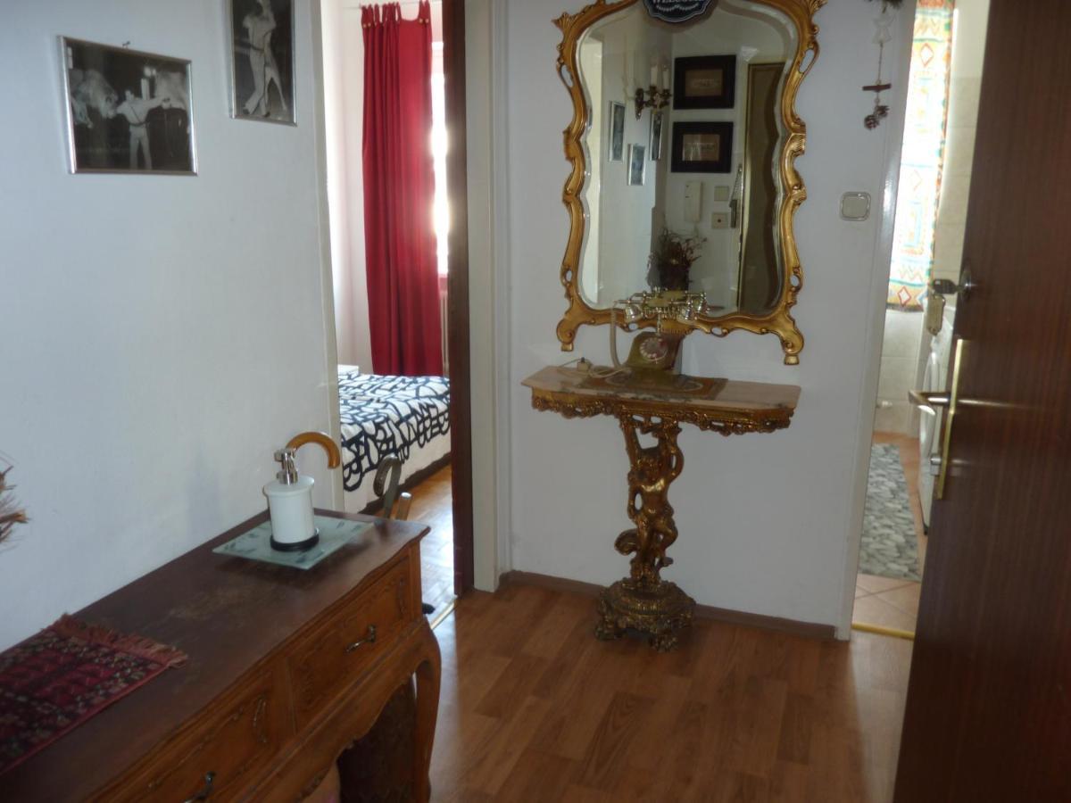 Apartment Classic & Galeria *