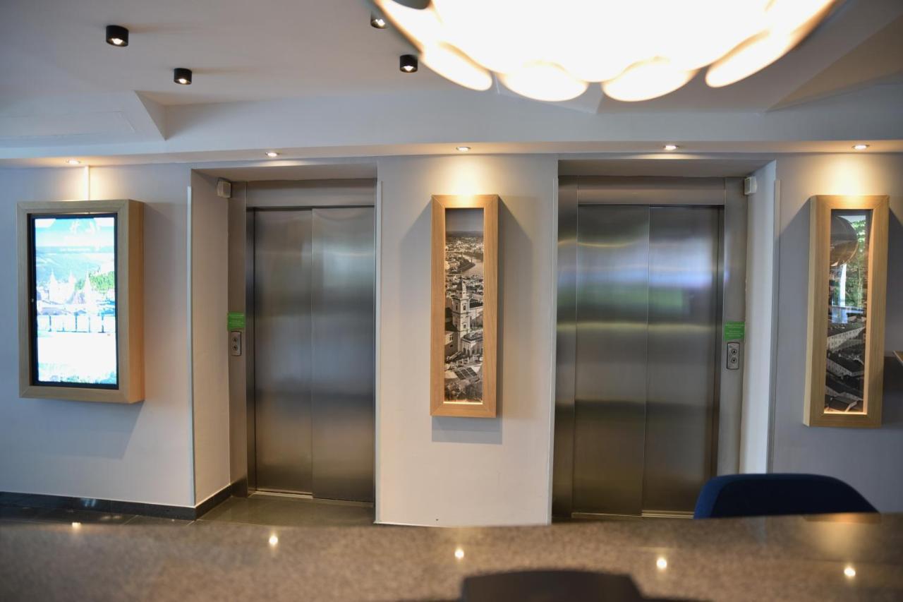 - By Ihg Hotel Salzburg