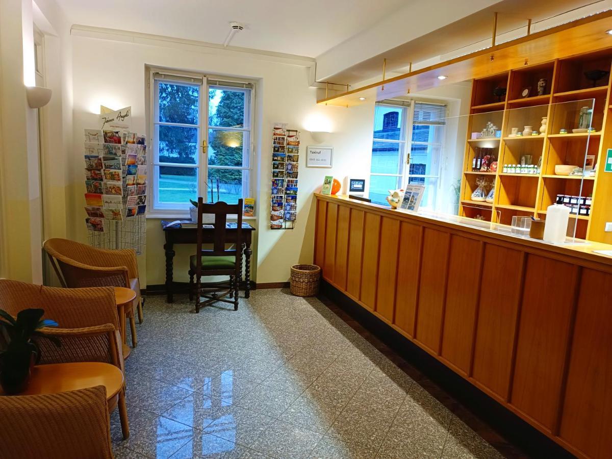 Homestay Johannes Schloessl - Gaestehaus Der Pallottiner Am Moenchsberg *