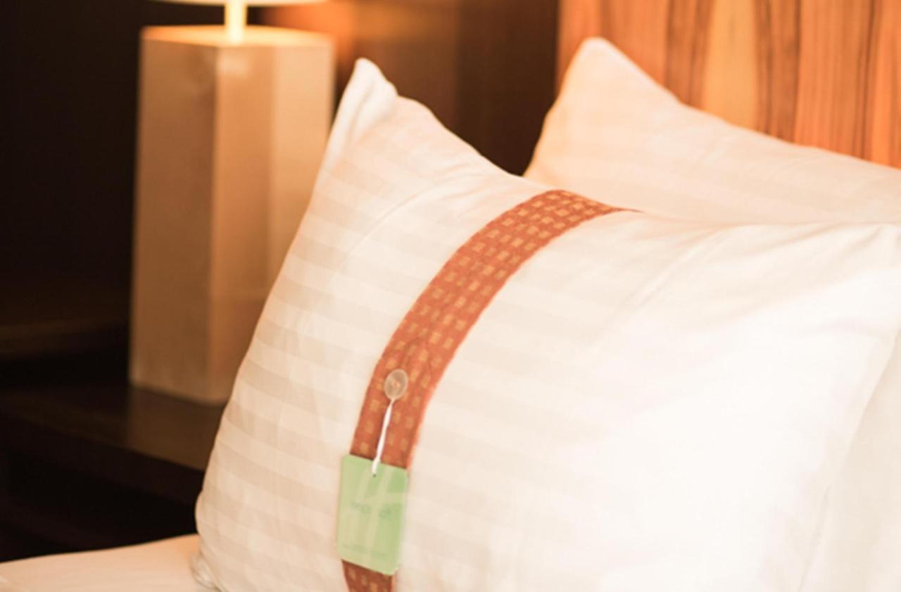 Hotel - By Ihg