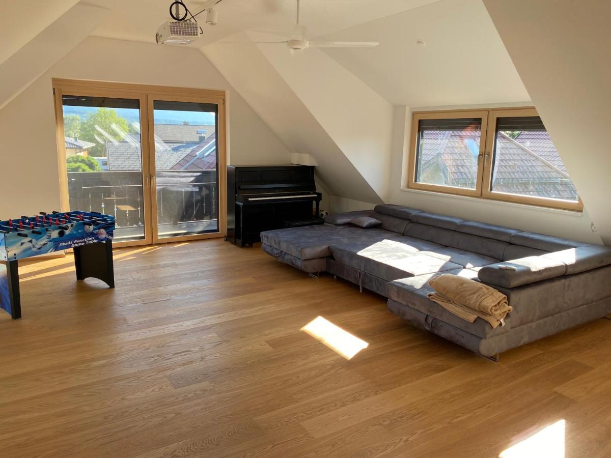 Apartment Salzburg-loft Im Stadtteil Leopoldskron-moos 120qm Mit Balkon & Untersbergblick