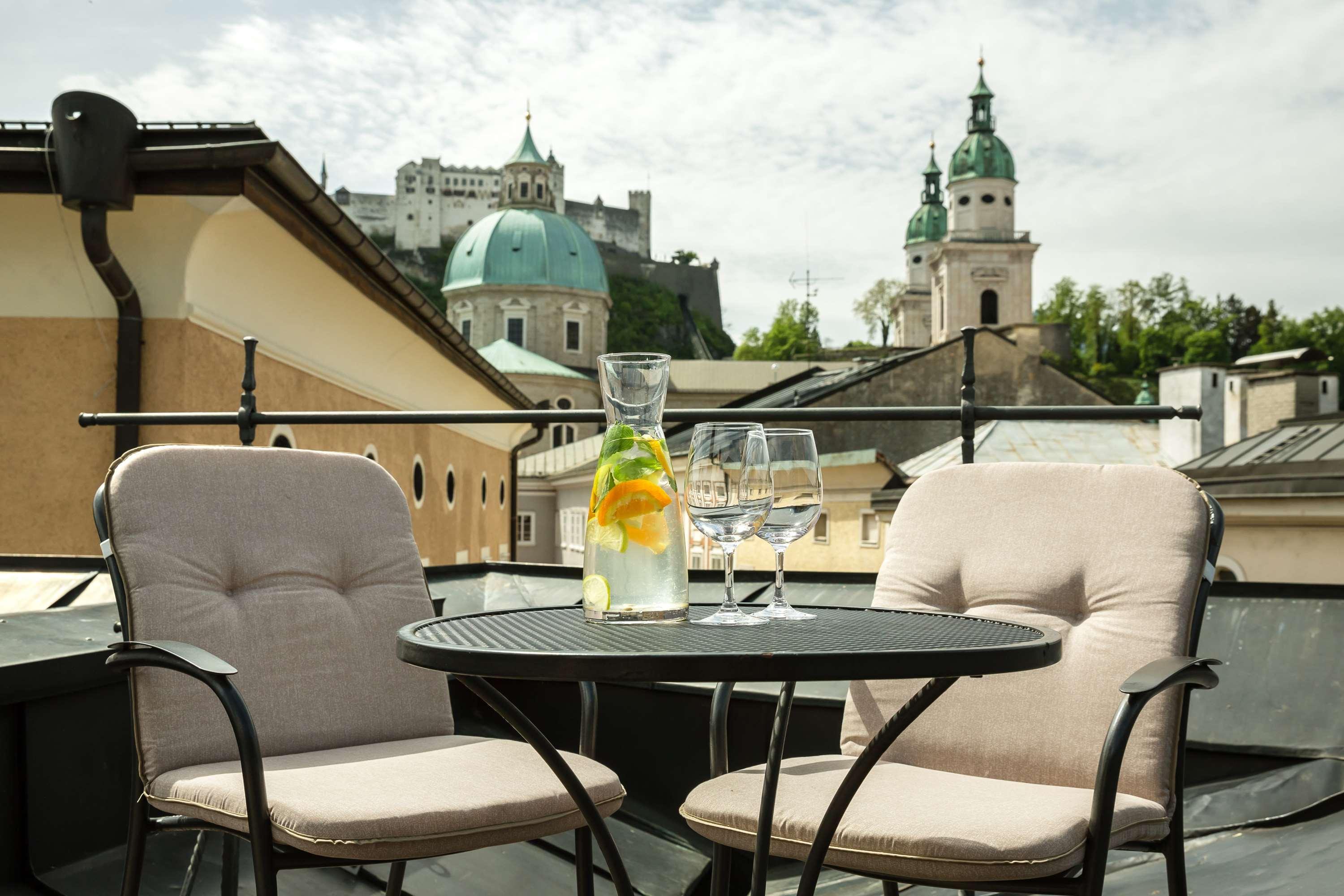 Hotel Radisson Blu Altstadt 5*
