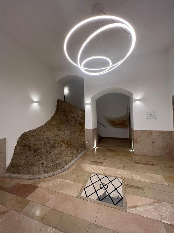 Palais Am Kai - Zentrale Lage, Kostenloser Parkplatz Homestay *