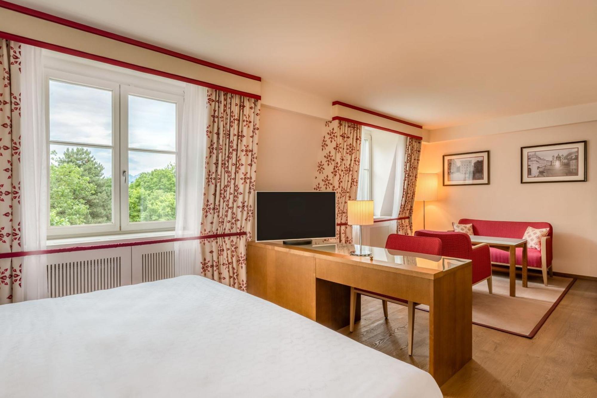 Hotel Sheraton Grand 5*