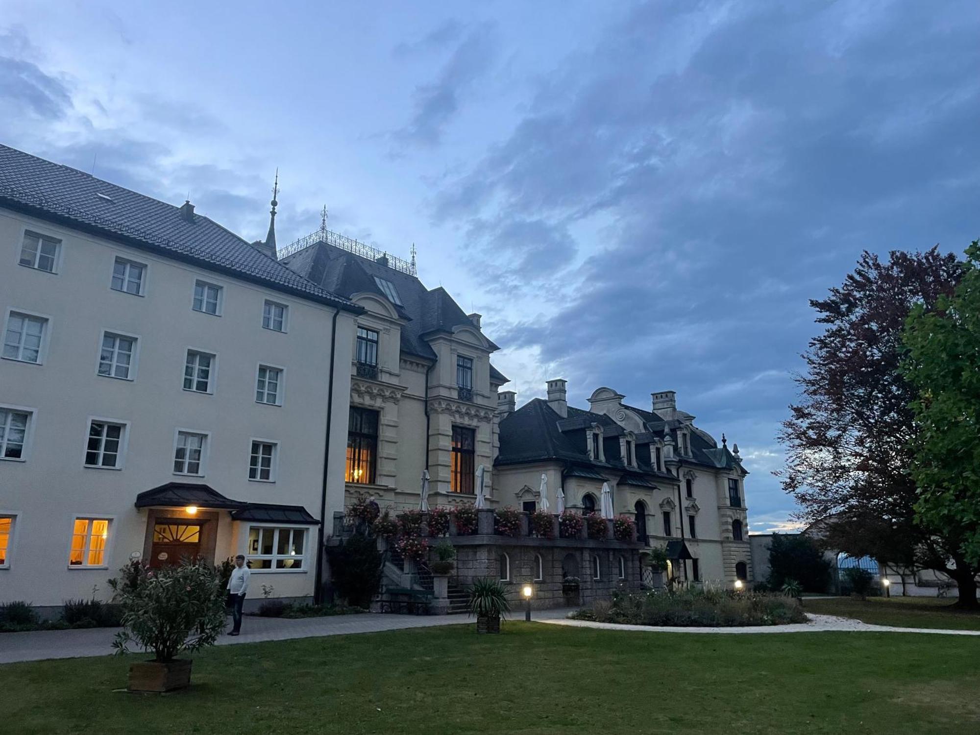 Johannes Schloessl - Gaestehaus Der Pallottiner Am Moenchsberg Homestay Salzburg