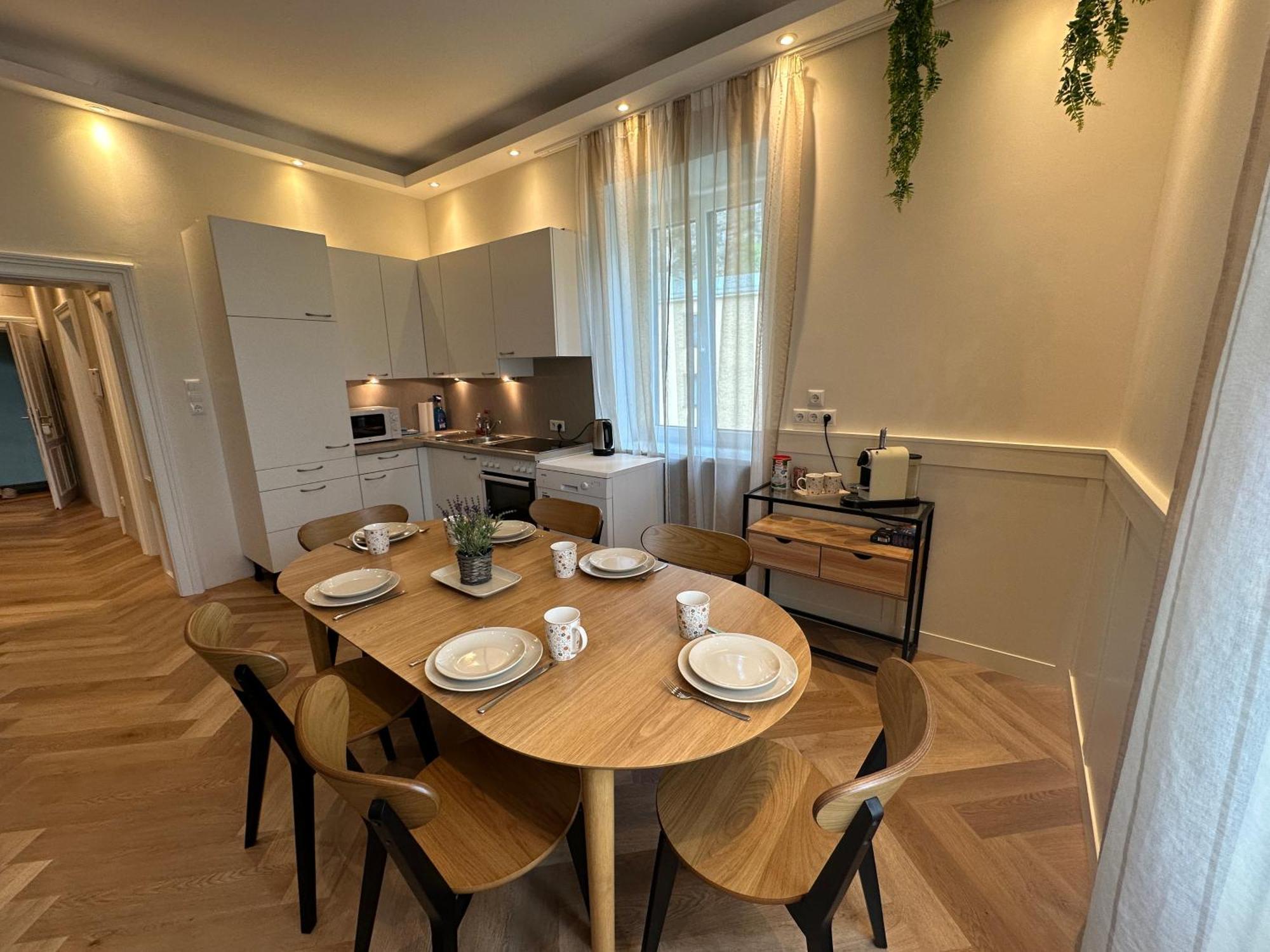 Book-a-room 33 Apartment *