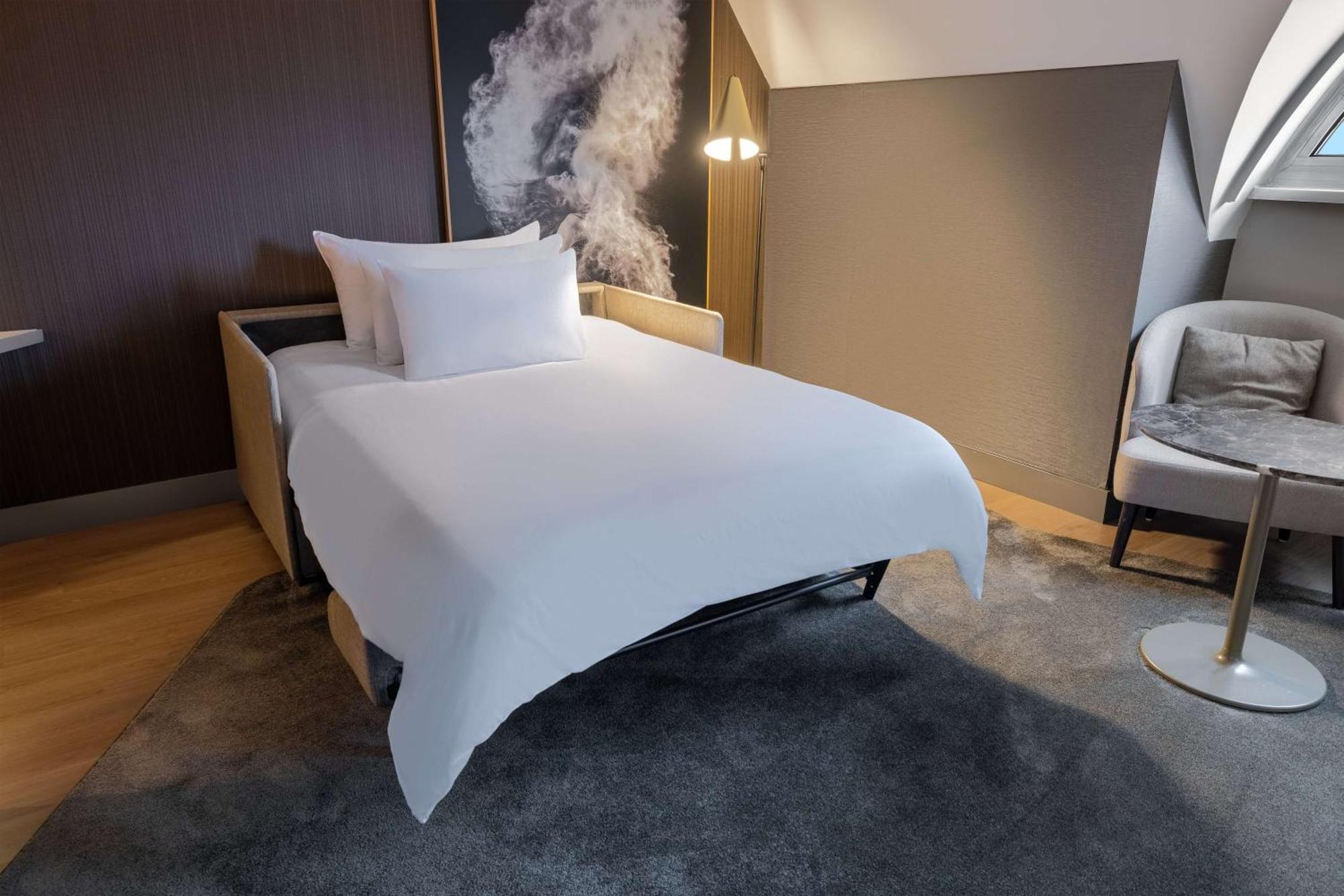 Nh Collection Hotel 4*