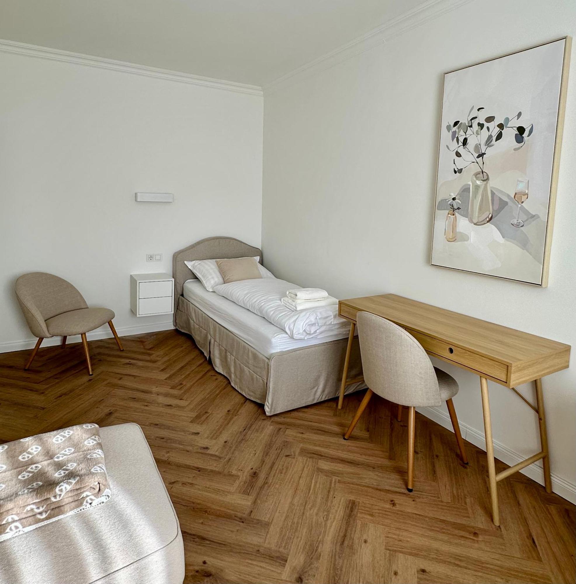 Mirabelle Homes Apartment *
