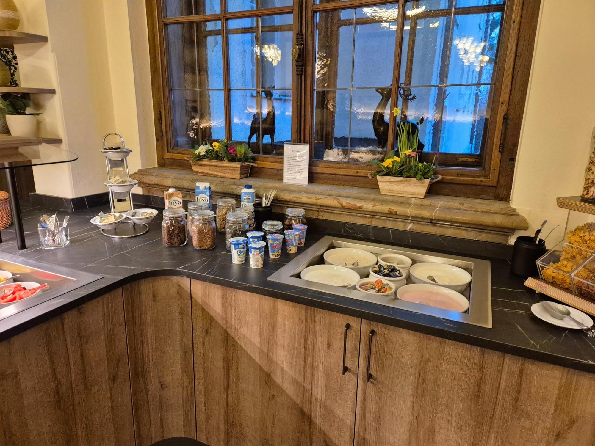 Homestay Johannes Schloessl - Gaestehaus Der Pallottiner Am Moenchsberg Salzburg