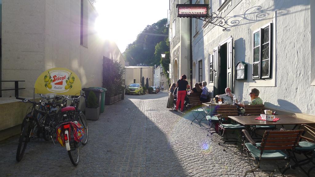 Artist's Altstadt-apartment *