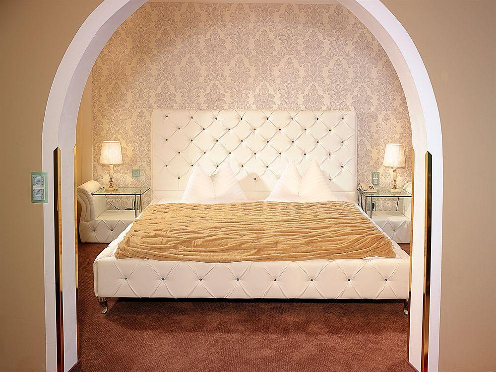 Altstadthotel Wolf-dietrich 4*