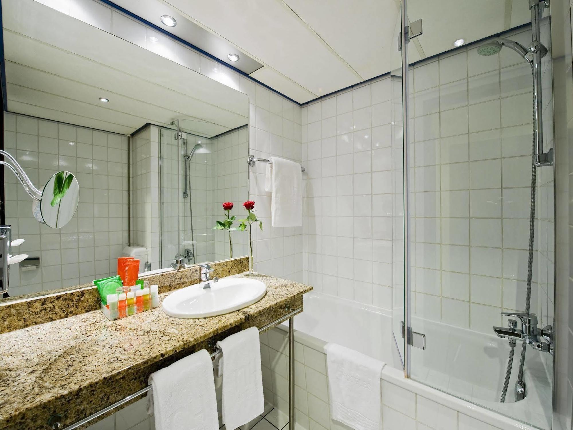 Nh Collection Hotel