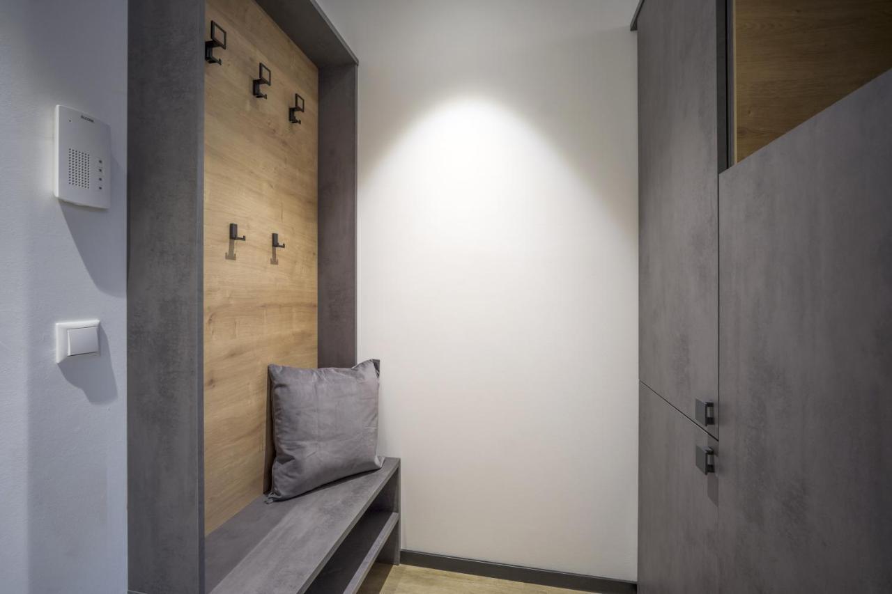 Private Living Perron