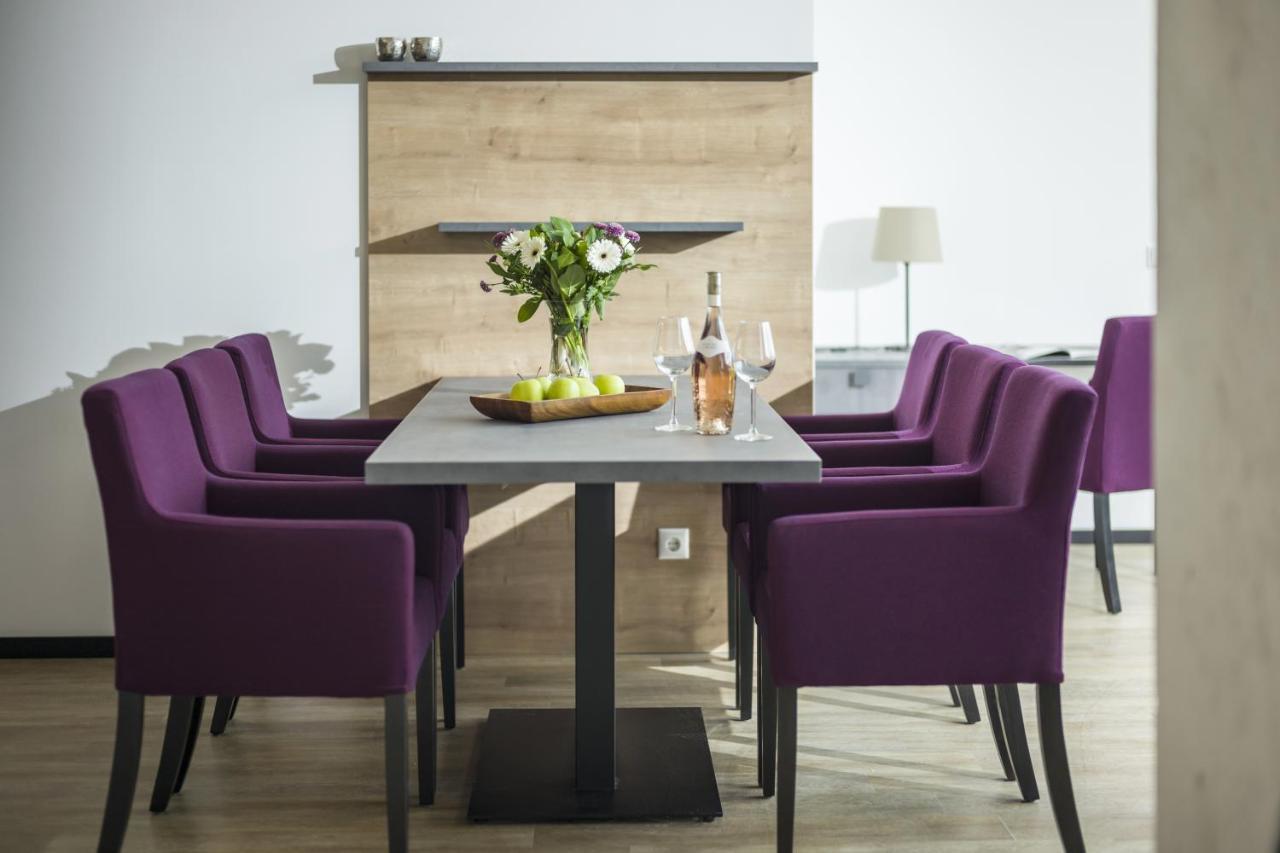 Private Living Perron *