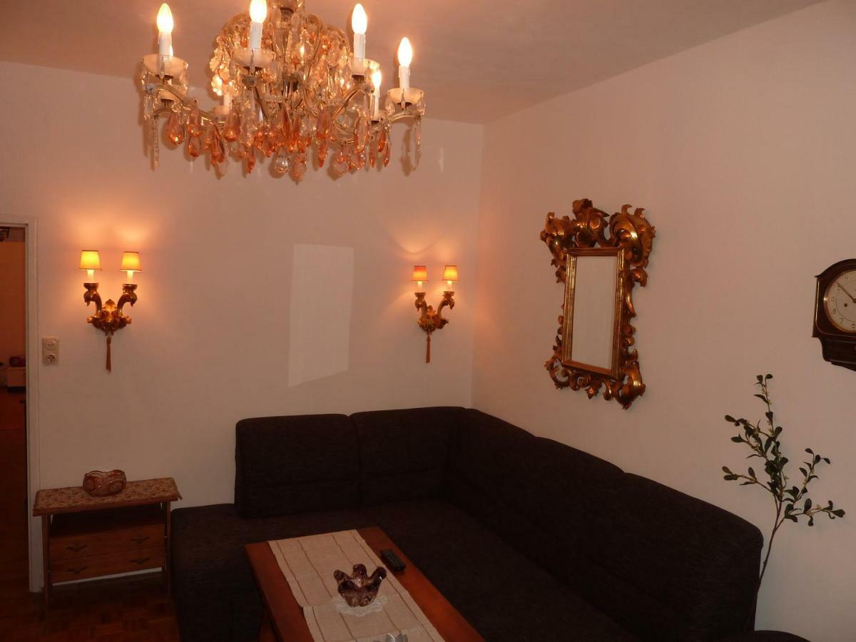Classic & Galeria Apartment